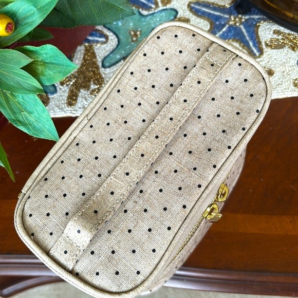 NWOT Kate Spade Out to Lunch Zippered Lunch Tote Polka Dot Neutral Insulated - Picture 2 of 11